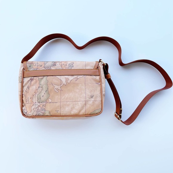 Alviero Martini 1A Classe Classic Geo Shoulder Bag